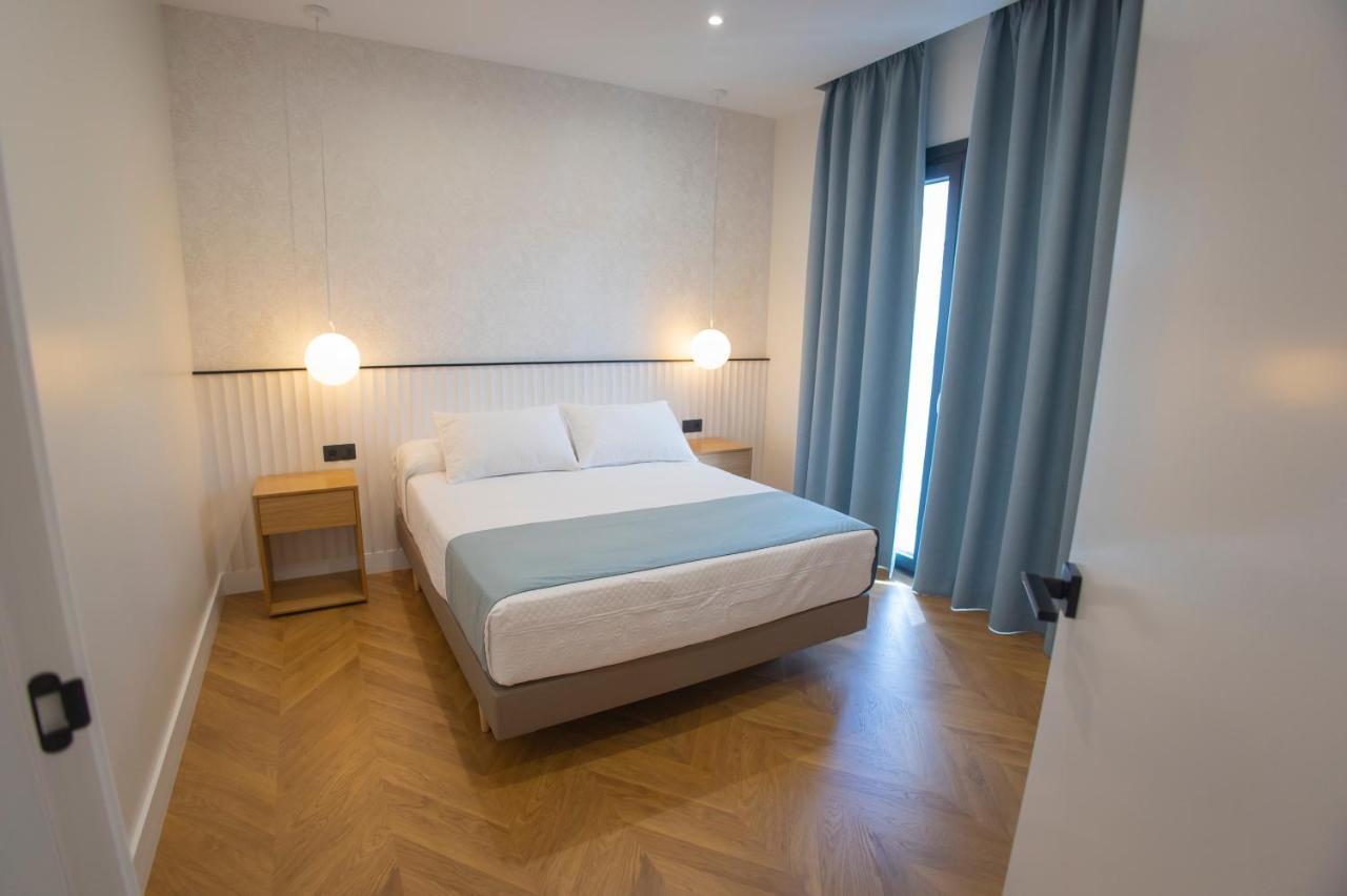 Oikos Apartamentos Turisticos Монестерио Экстерьер фото