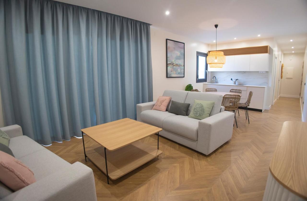 Oikos Apartamentos Turisticos Монестерио Экстерьер фото