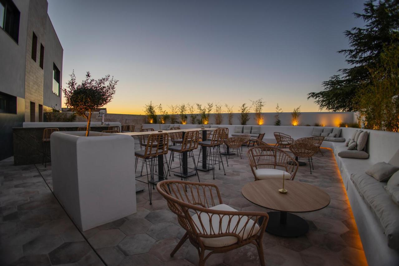 Oikos Apartamentos Turisticos Монестерио Экстерьер фото